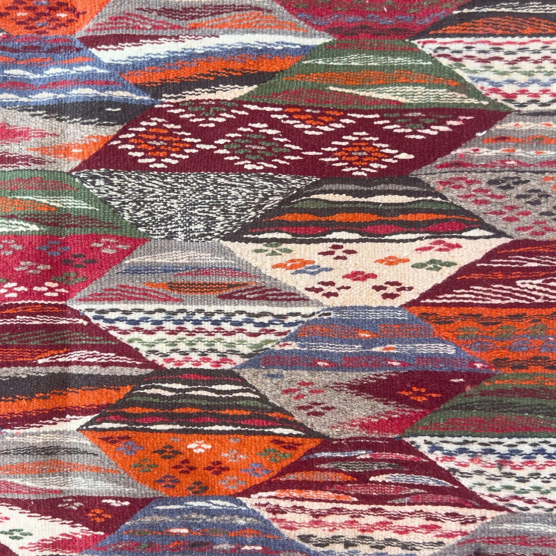 Moroccan Patchwork Kilim Rug – Multicolor Diamond Pattern