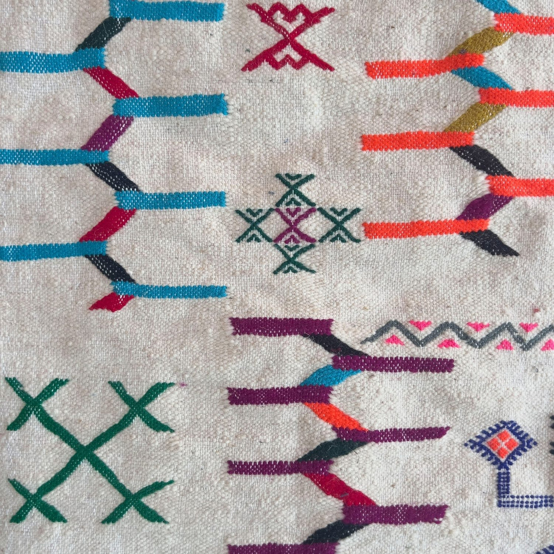 Modern Berber Rug – Vibrant Tribal Geometric Patterns