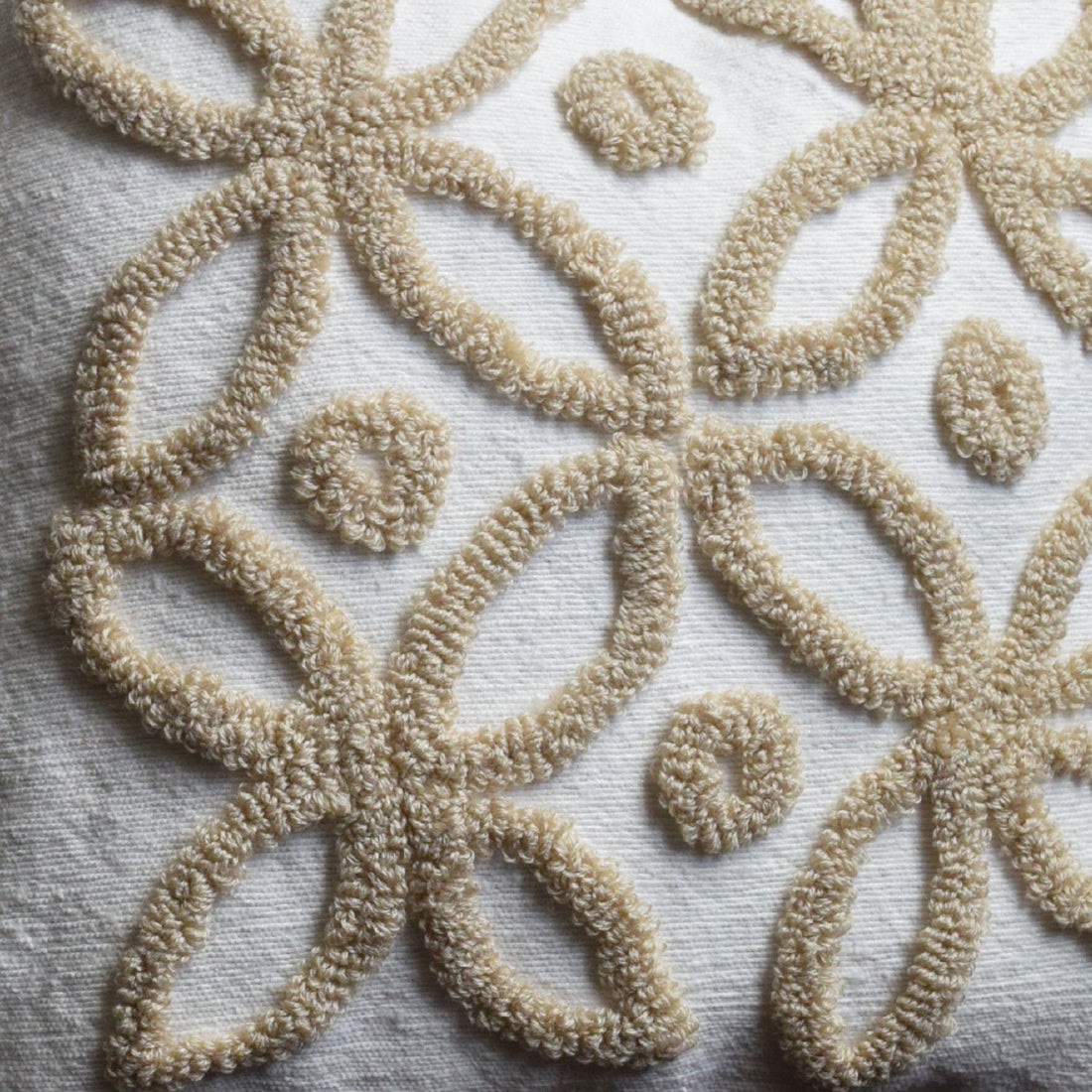 Handwoven Moroccan Beige and White Pillow Cover with Geometric Floral Design